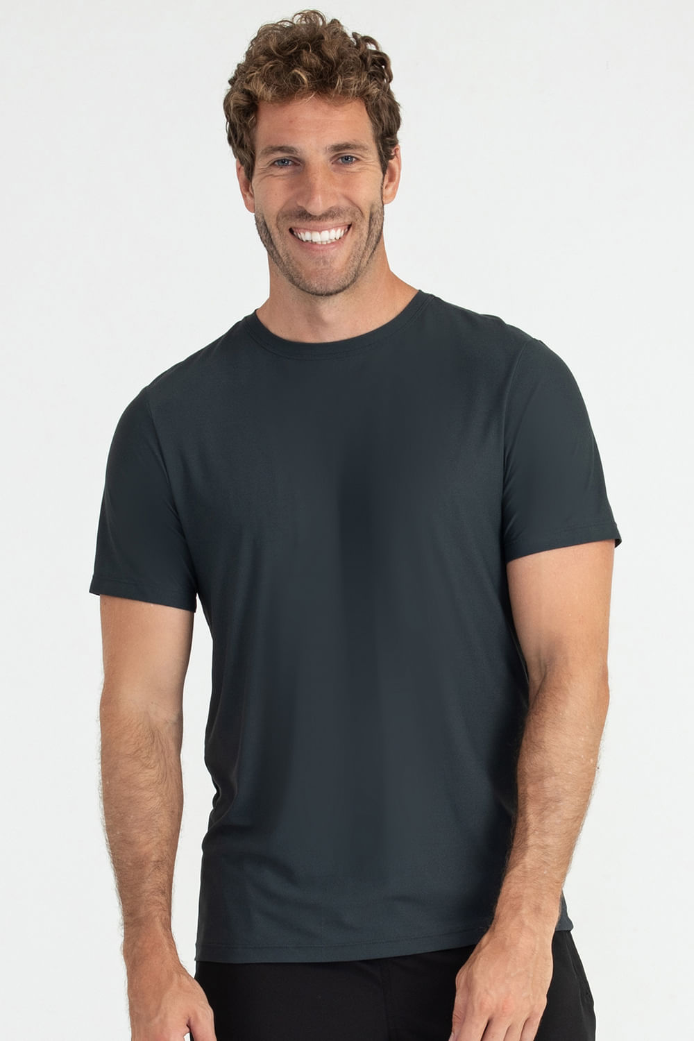 000_3736_CHB_001_Camiseta-Esportiva-Ultralight.jpg